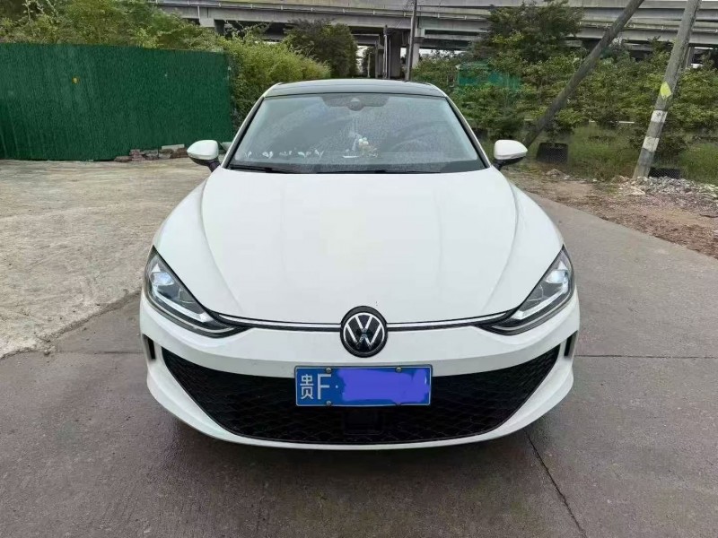 湛江23年大众凌渡1