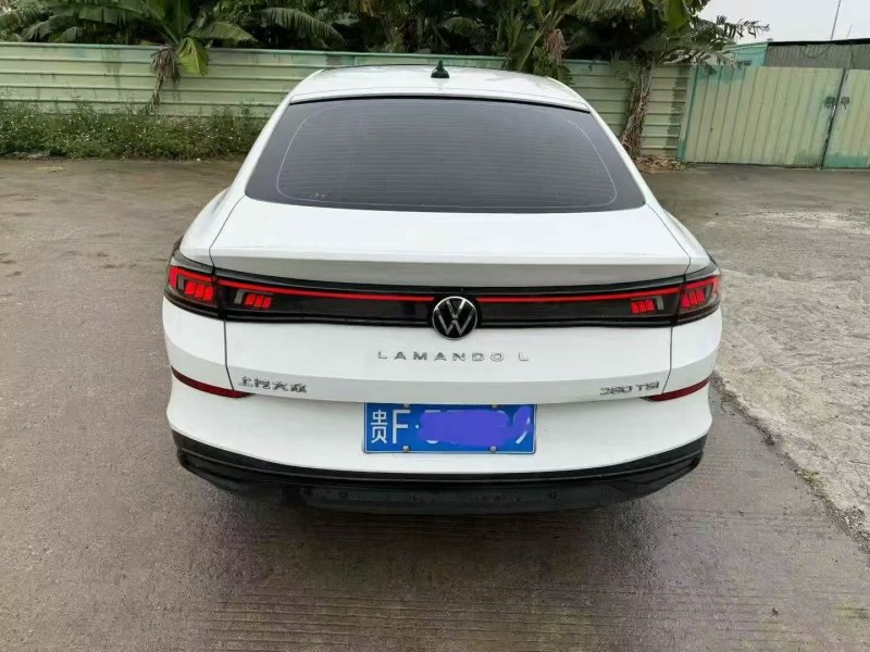 湛江23年大众凌渡8