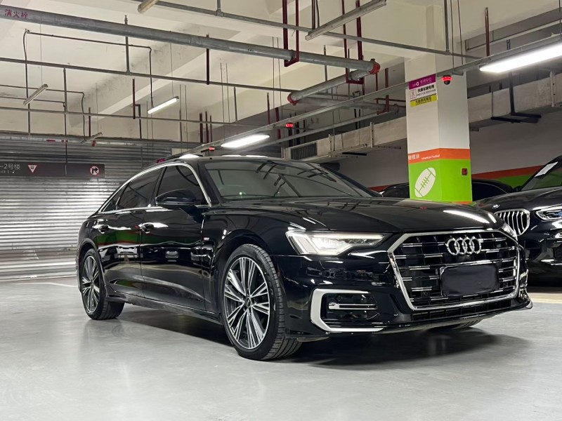 成都23年奥迪A6L3