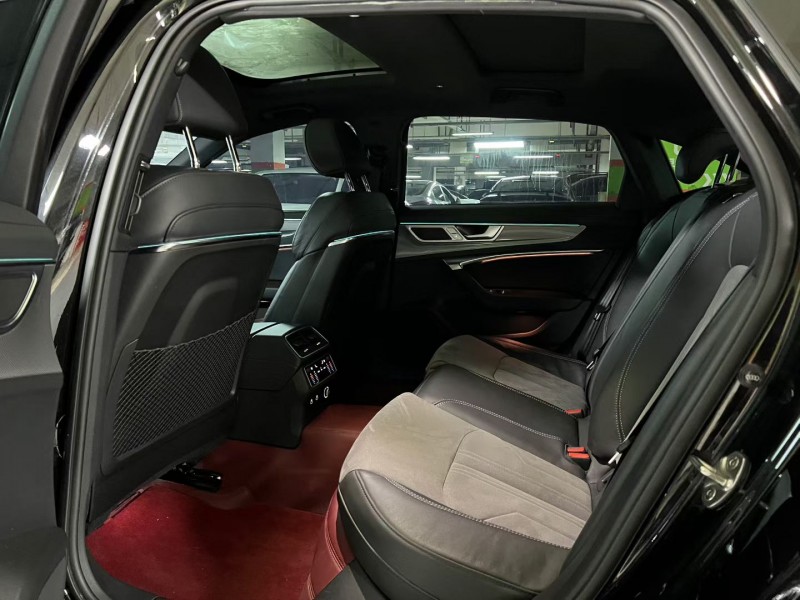 成都23年奥迪A6L5