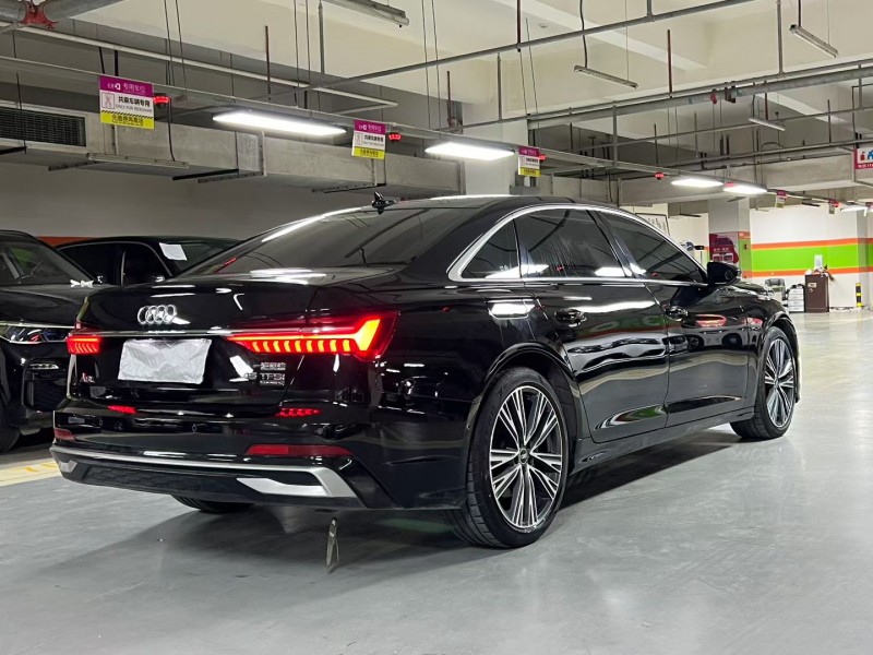 成都23年奥迪A6L7