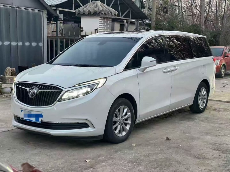 枣庄17年别克GL82