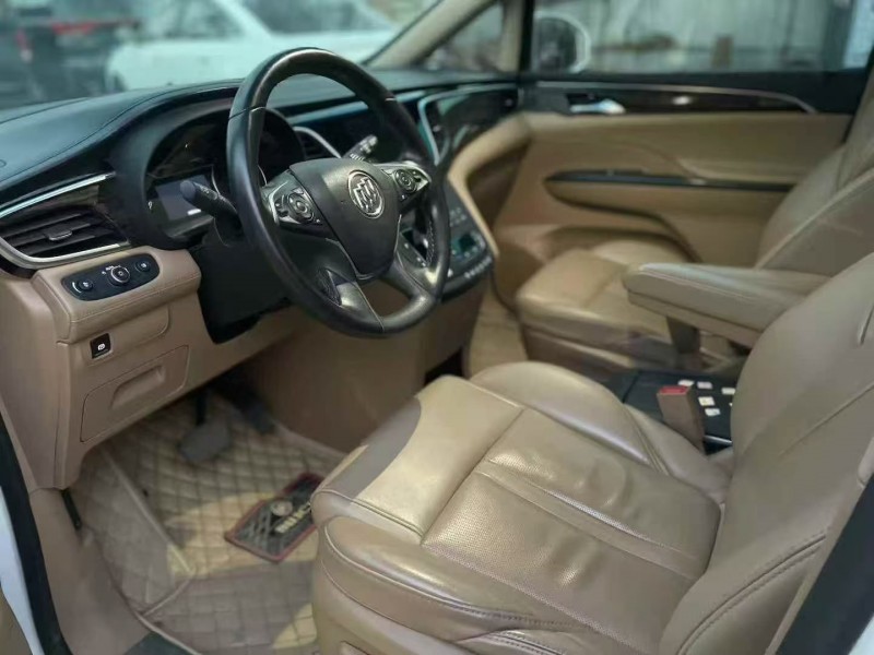 枣庄17年别克GL84