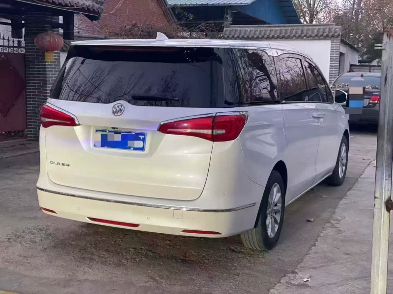 枣庄17年别克GL88