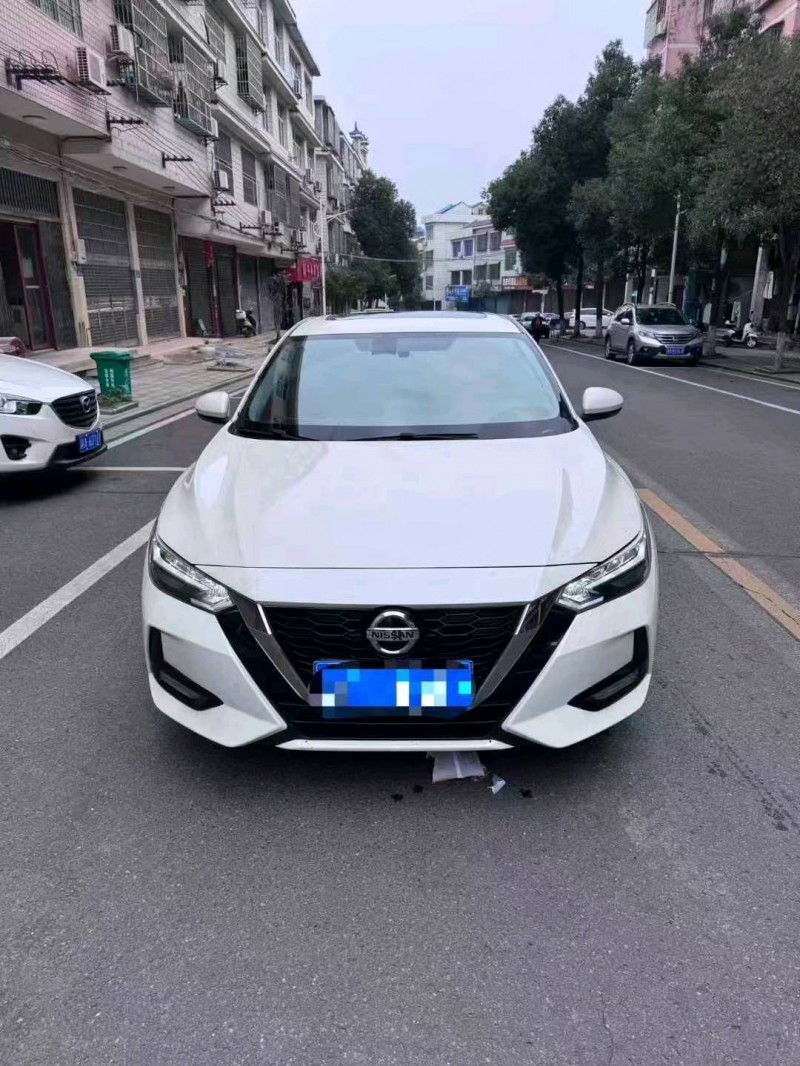 长沙22年日产轩逸1