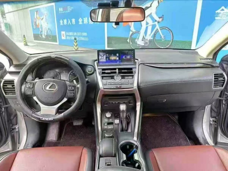 广州17年雷克萨斯NX5