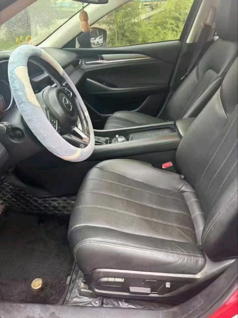 青岛20年马自达阿特兹8