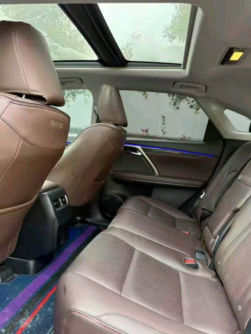 武汉20年雷克萨斯RX4