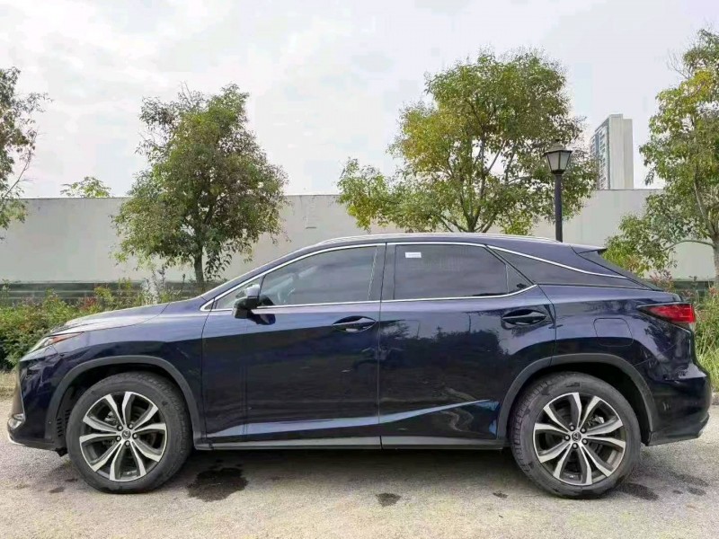 武汉20年雷克萨斯RX7