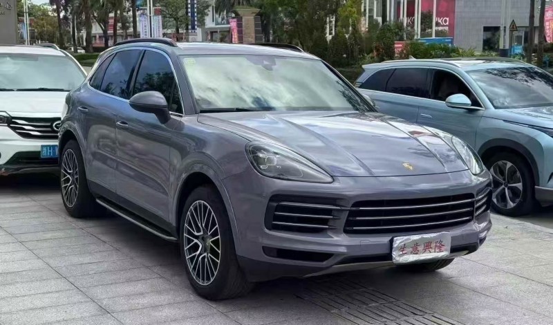 广州19年保时捷卡宴2