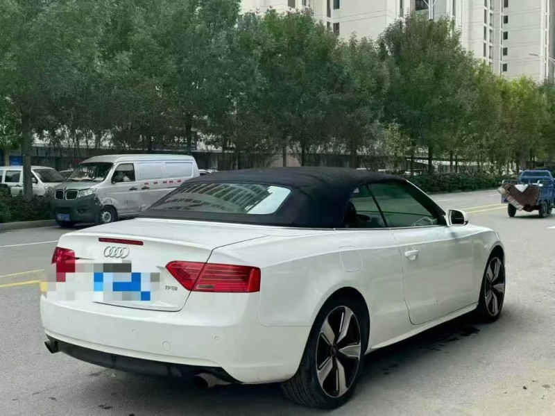 潍坊13年奥迪A58