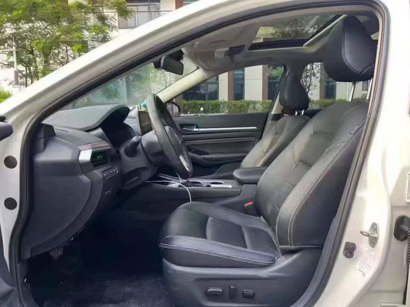 广州22年日产天籁9