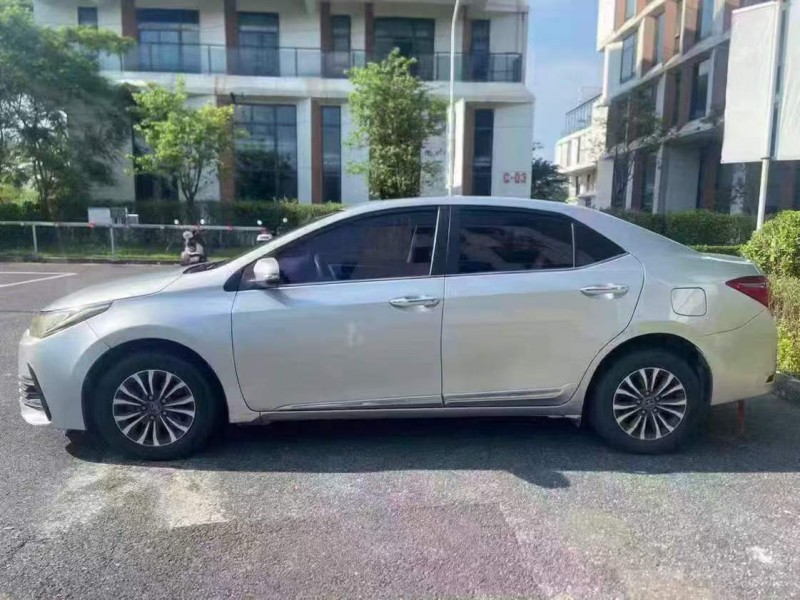 广州19年丰田卡罗拉6