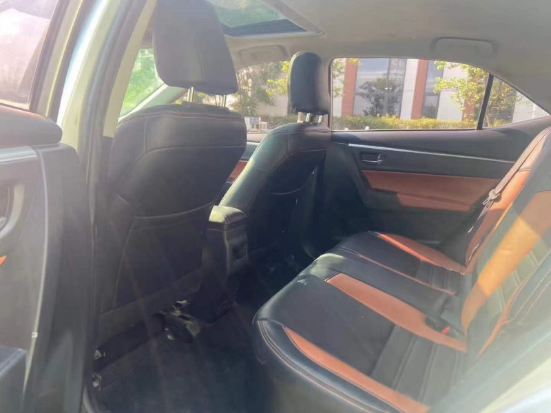 广州19年丰田卡罗拉8