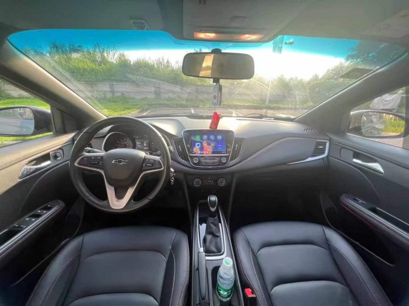 广州22年雪佛兰科鲁泽9