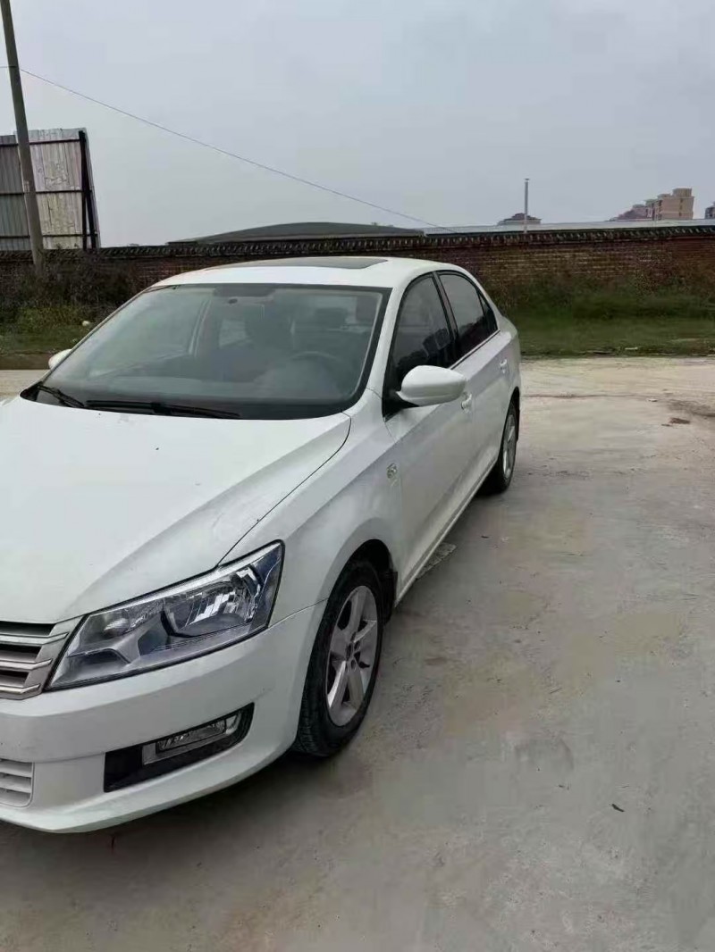 菏泽16年大众桑塔纳3