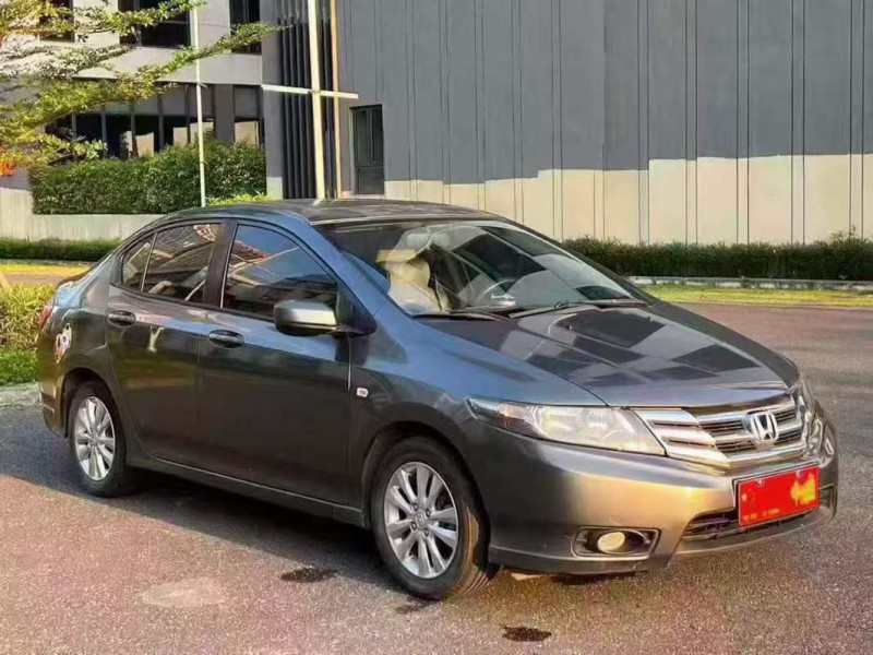 广州15年本田锋范2