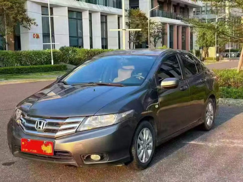 广州15年本田锋范3