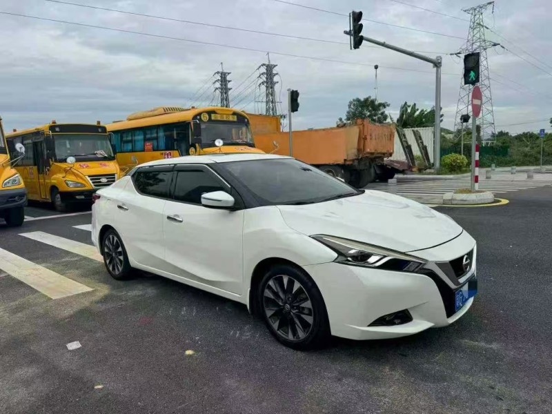 广州19年日产蓝鸟3