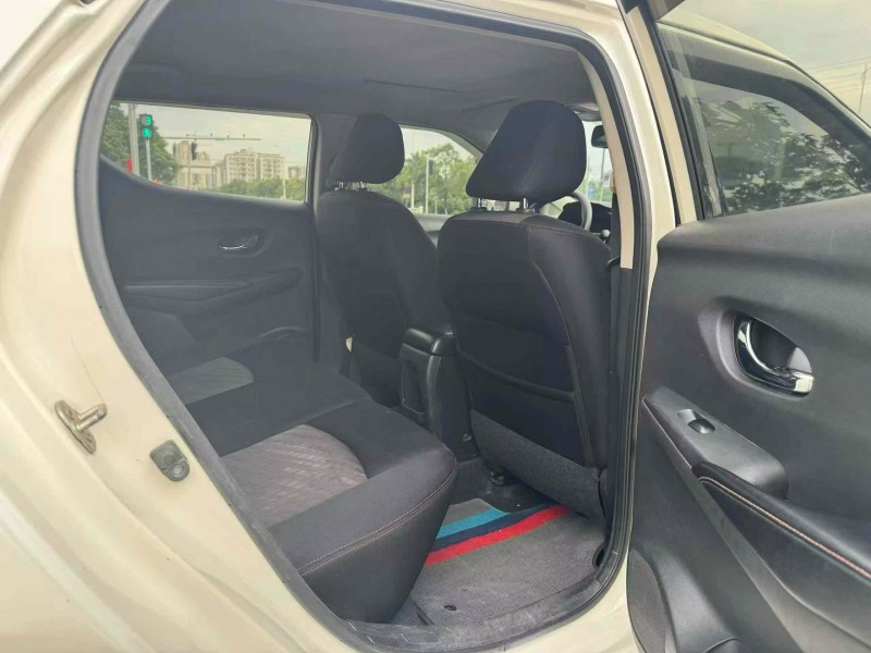 广州19年日产蓝鸟6