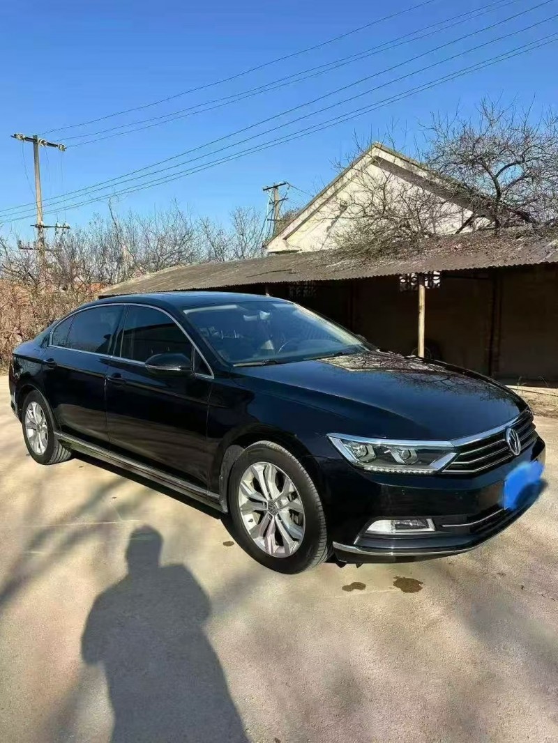 枣庄19年大众迈腾3