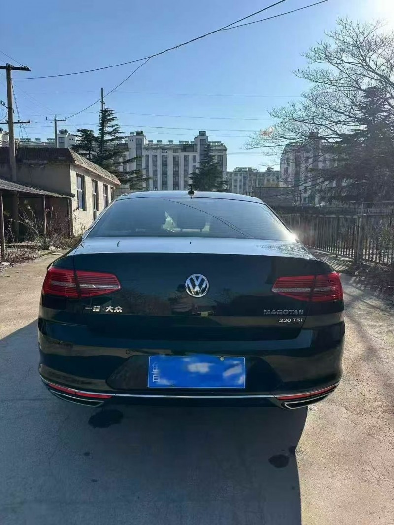 枣庄19年大众迈腾8