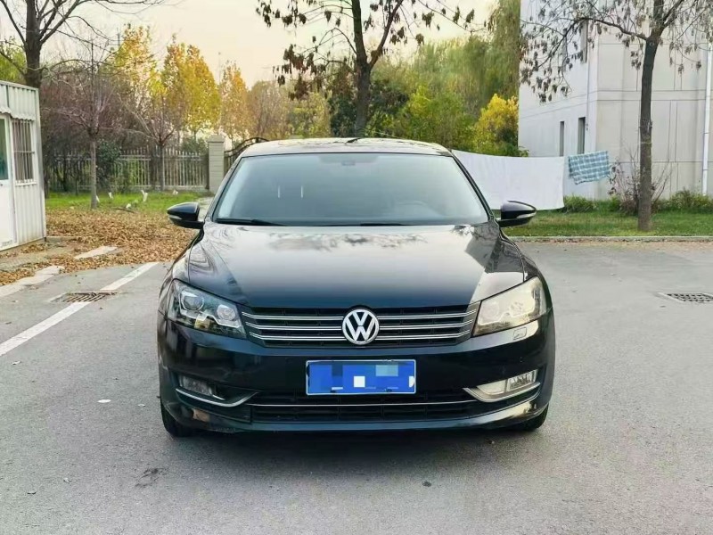 青岛14年大众帕萨特1