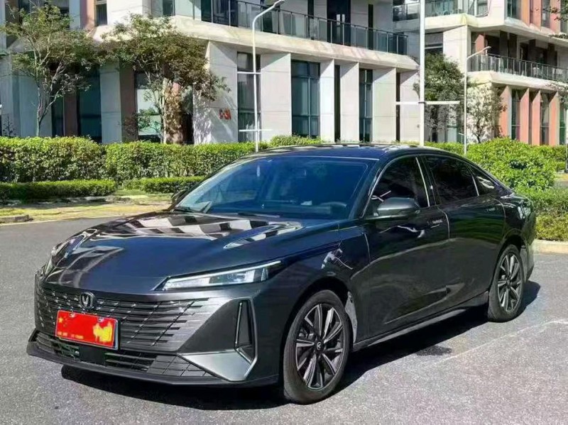 广州25年长安汽车逸动2