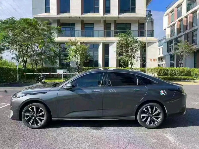 广州25年长安汽车逸动4