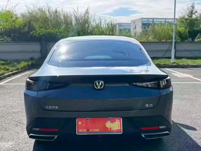 广州25年长安汽车逸动5