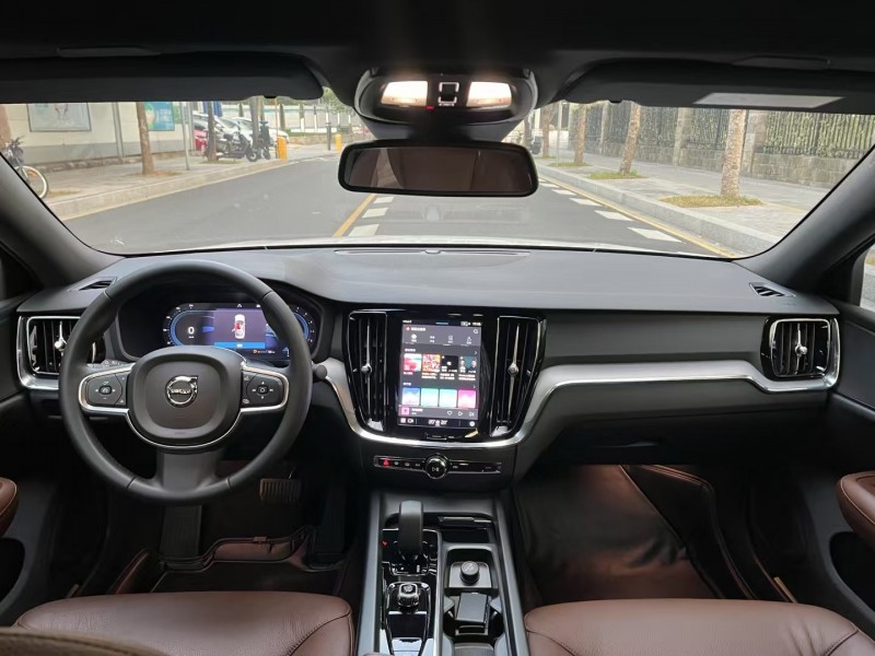 深圳23年沃尔沃S60L4