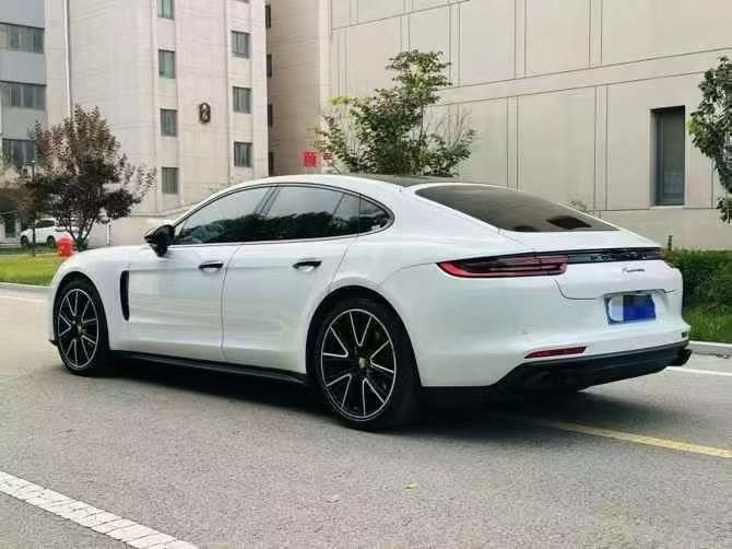 枣庄20年保时捷帕拉梅拉9