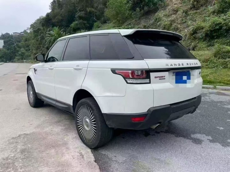 福州16年路虎揽胜运动7