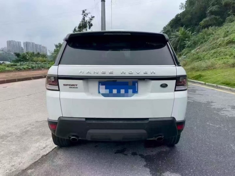 福州16年路虎揽胜运动9