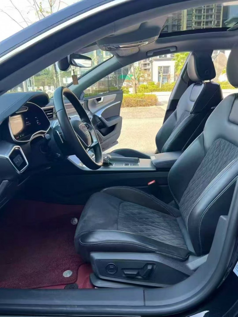 广州24年奥迪A7L8