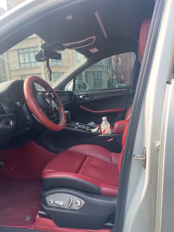 马鞍山23年保时捷Macan8