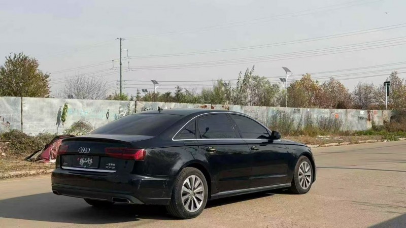 济宁16年奥迪A6L7