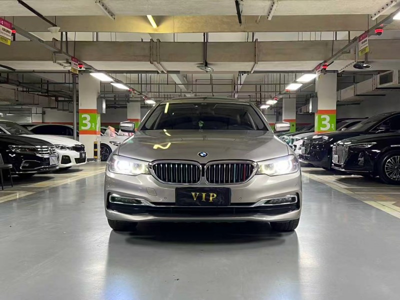 成都18年宝马5系1