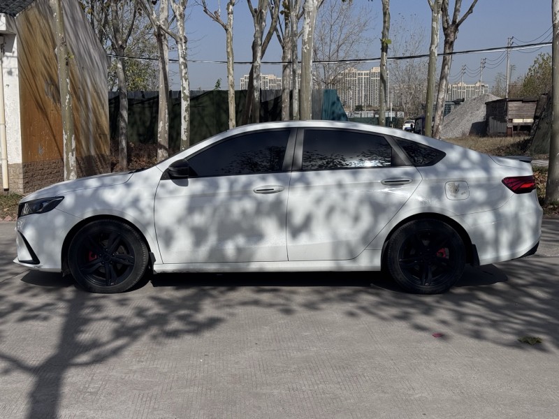 郑州21年吉利缤瑞4