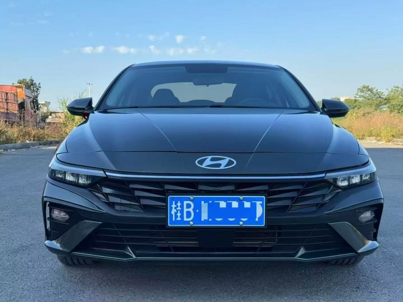 桂林24年现代伊兰特1