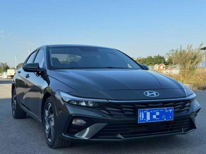 桂林24年现代伊兰特2