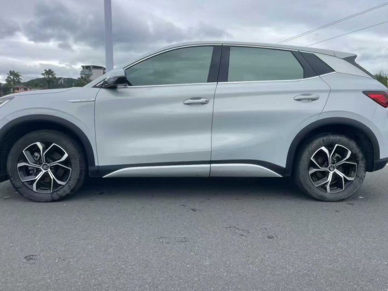 肇庆22年比亚迪元3