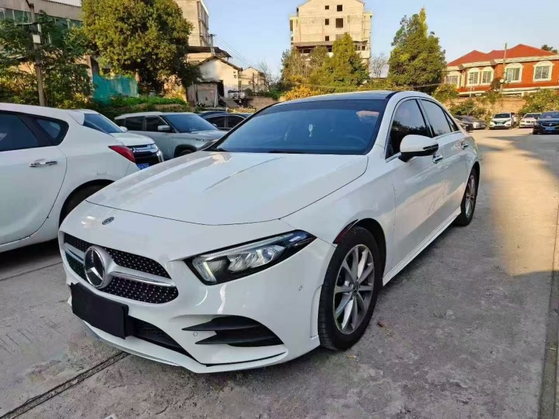 金华20年奔驰A2