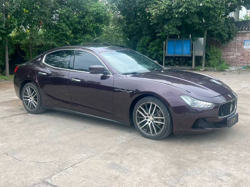 徐州15年玛莎拉蒂Ghibli2