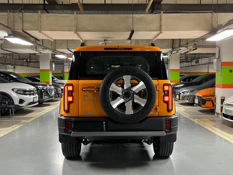 成都25年北京BJ406