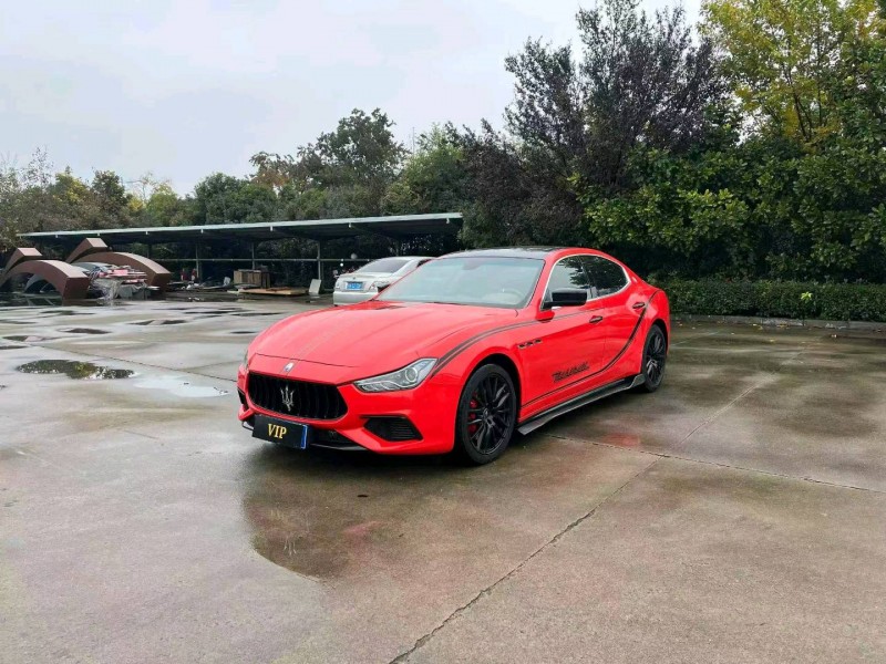 徐州14年玛莎拉蒂Ghibli2