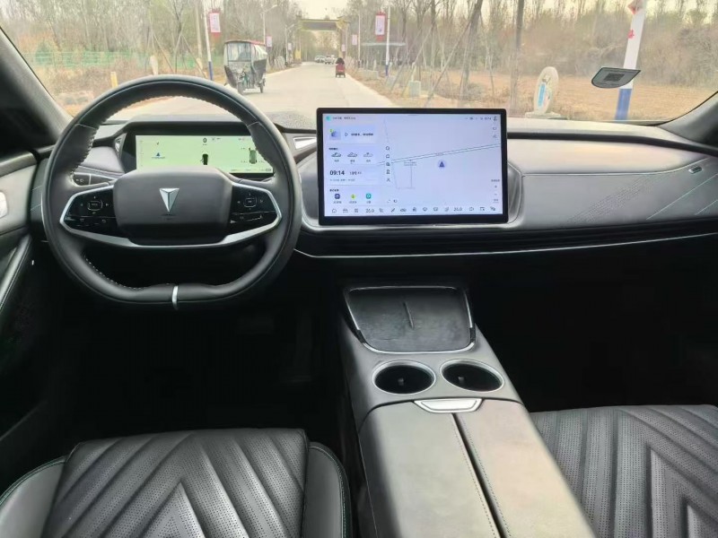 淄博24年长安汽车深蓝6