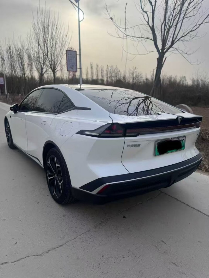 淄博24年长安汽车深蓝7