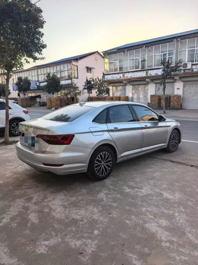 菏泽20年大众速腾8