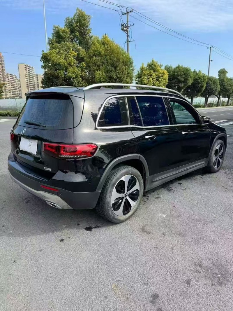 湖州22年奔驰GLB7